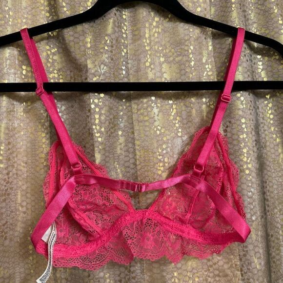 Free People Bright Eyes Hot Pink Romantic Coquette Sheer Lace Bralette S NWOT - Picture 2 of 7